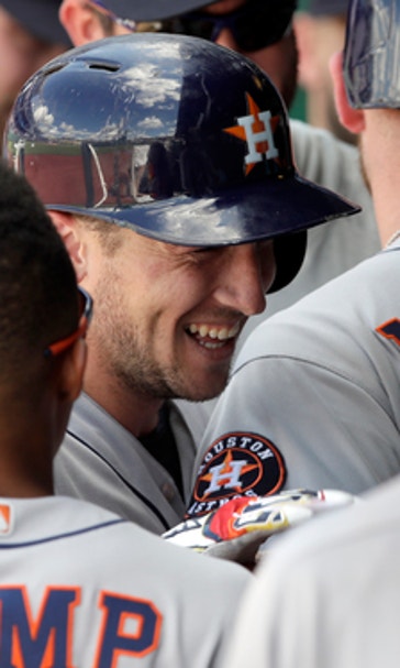 Astros win 10th in row, Keuchel get HR help to beat KC 10-2